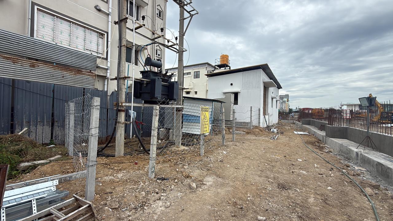 status-image